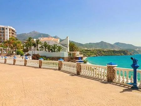 Capistrano Village B, 1 Bedroom + Free Wi-fi * Nerja