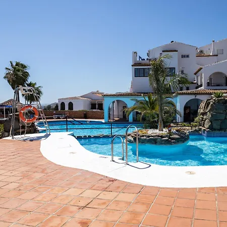 Capistrano Village B, 1 Bedroom + Free Wi-fi *