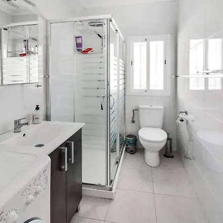 Capistrano Village B, 1 Bedroom + Free Wi-fi *