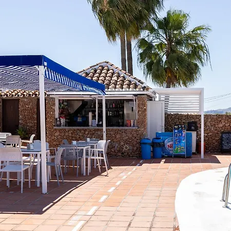 Апартаменты Capistrano Village B, 1 Bedroom + Free Wi-fi Нерха